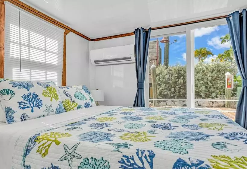 Hotelli Treasure Harbor