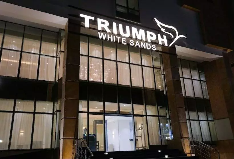 هتل Triumph White Sands