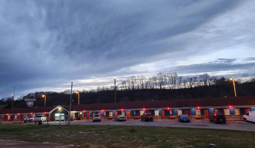 モーテル Relax Inn