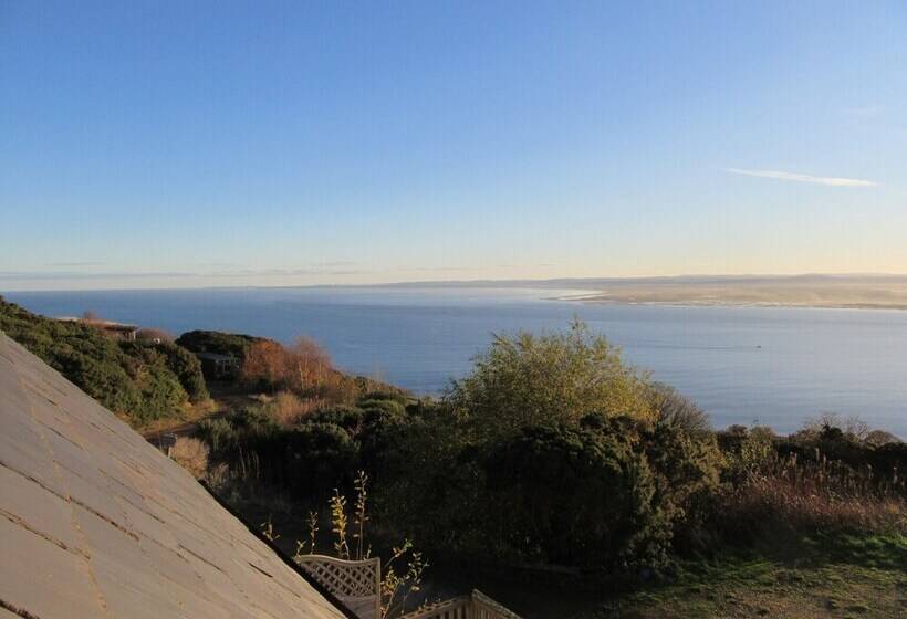 Osprey, Longhouse Cottages