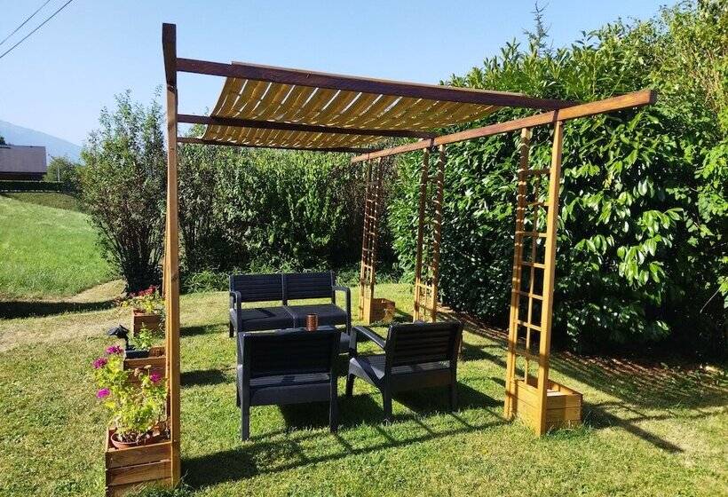 Пансион Nomad Alp B&b