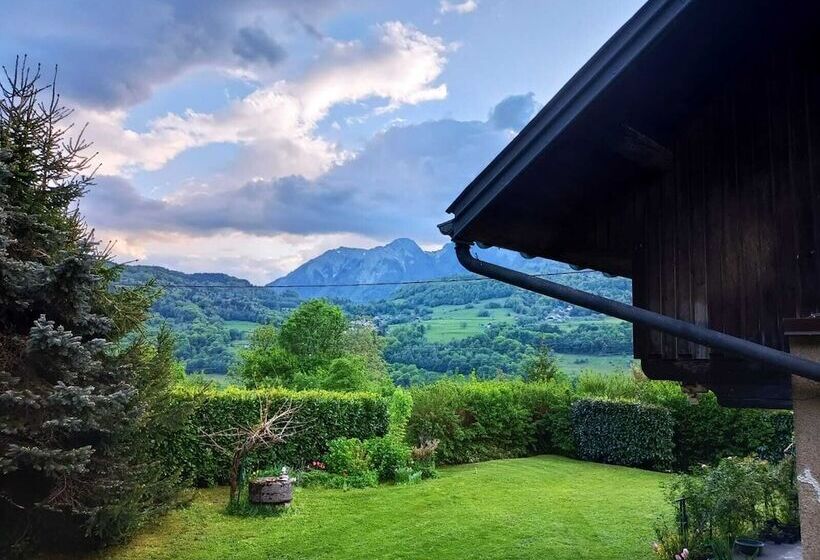 Пансион Nomad Alp B&b