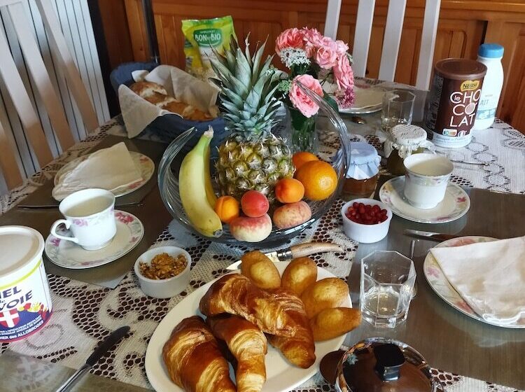 Пансион Nomad Alp B&b