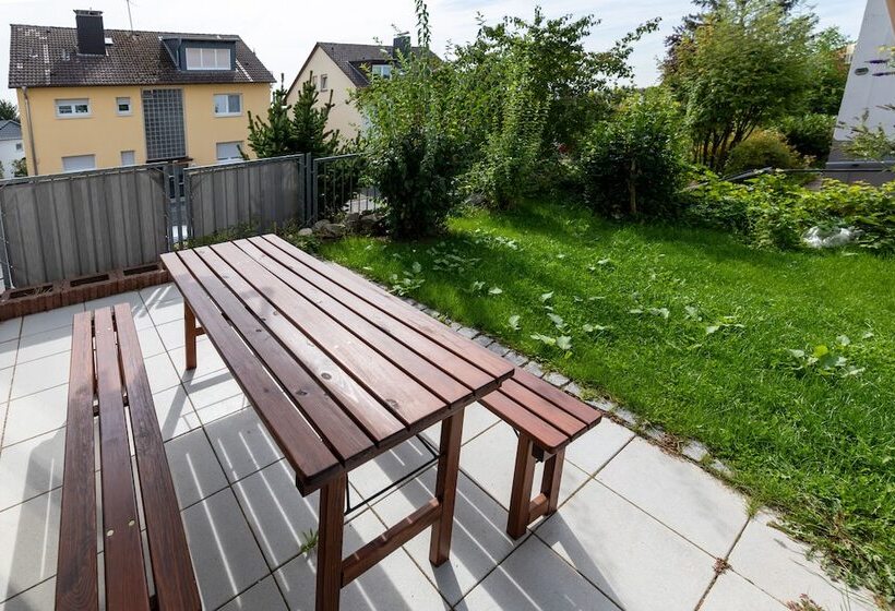 Пансион The Beverly Hills Of Frankfurt