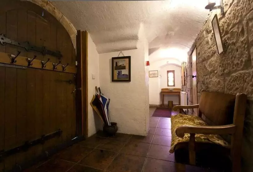 Residenssi The Manor At Plane Castle