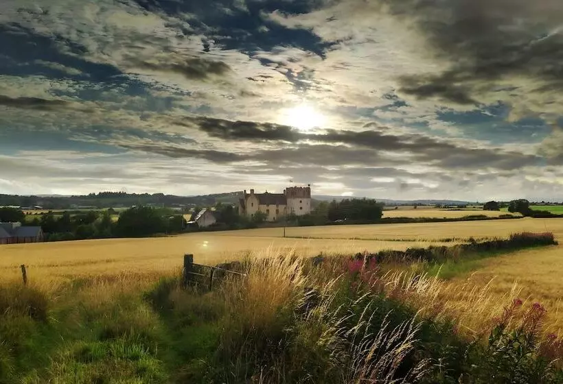 Residenssi The Manor At Plane Castle