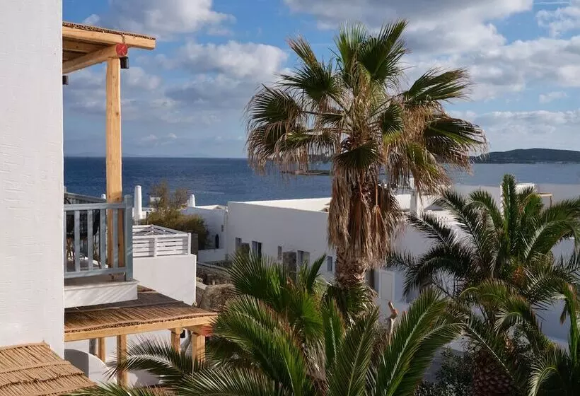 Ariti Seaside Residence