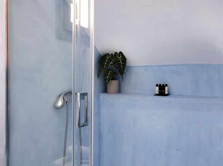 Ariti Seaside Residence