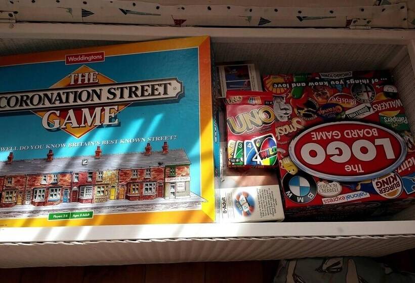 Beautiful 6 Bed Dog Friendly Cottage In Heacham