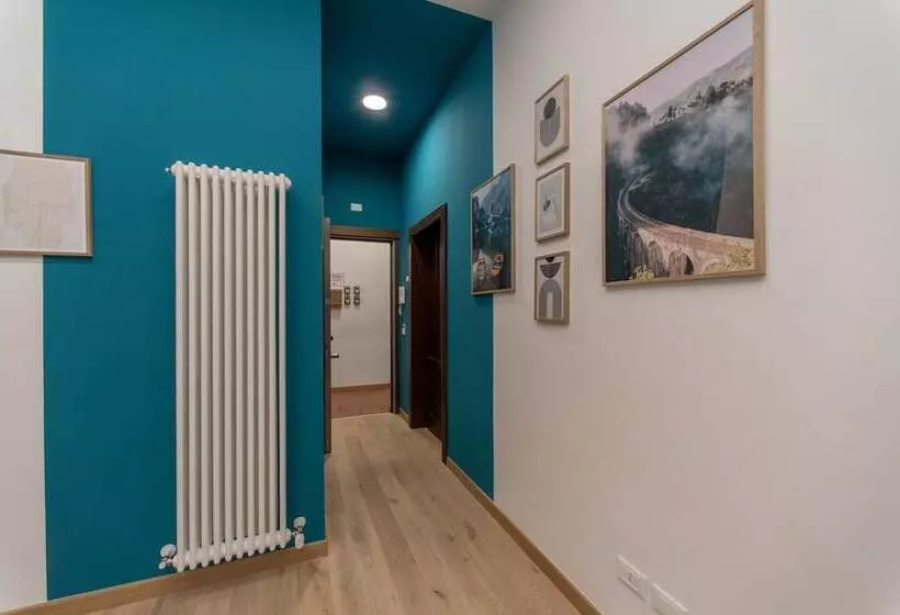 تختخواب و صبحانه House Of Bruno   Only Self Check In