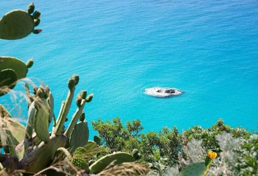 簡易ホテル Th Capo Rizzuto