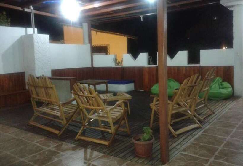 فندق Hospedaje Los Cactus