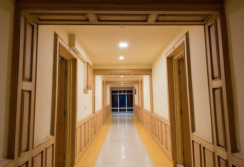 בית מלון כפרי Imperial Resorts