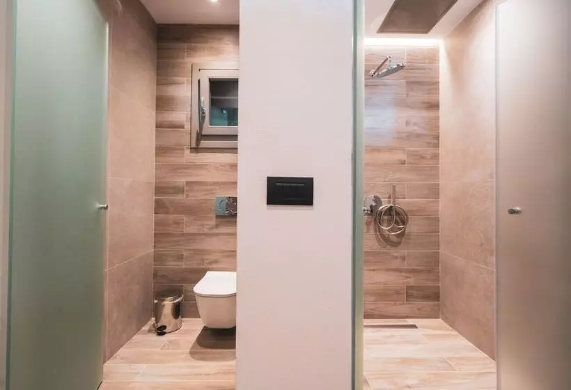 ホテル Kouros Blanc Resort & Suites