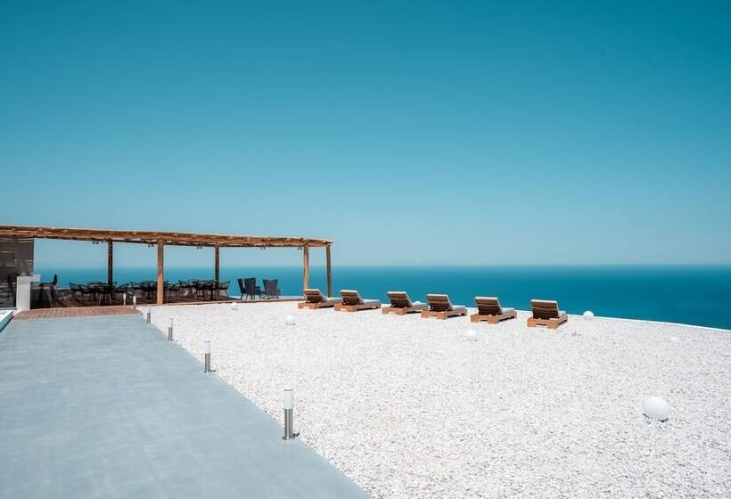 فندق Leon Luxury Suites