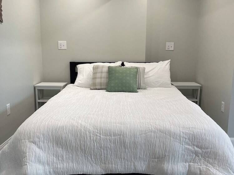 فندق Valley View Cabin