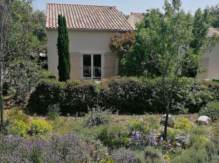 פנסיון Le Mas De Molines