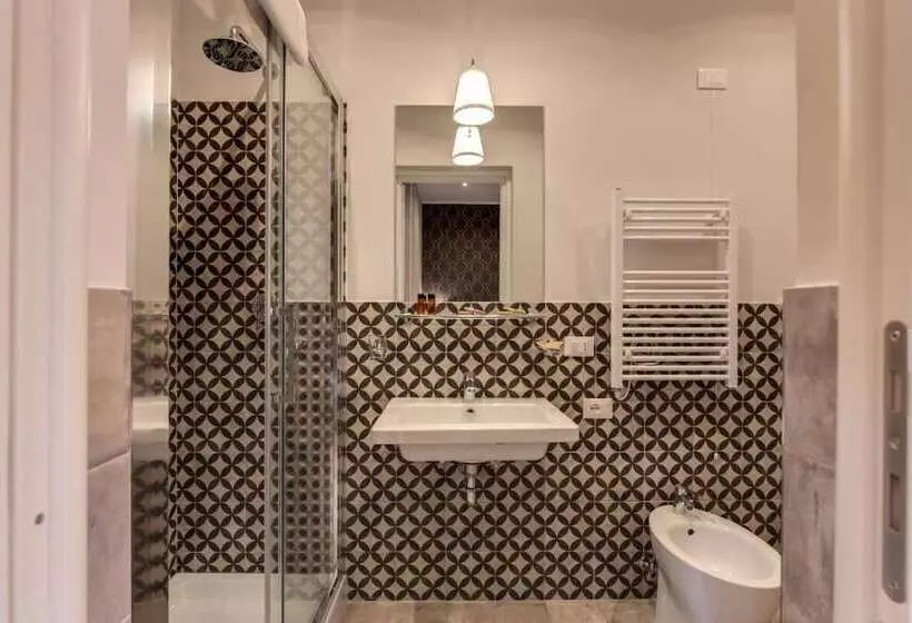 پانسیون Tlv Navona Guest House O Affittacamere