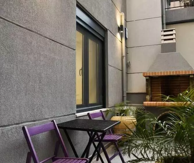 اقامتگاه Modern Villa In Heraklion City Center, Crete