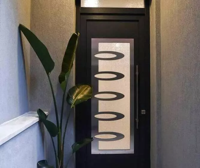 اقامتگاه Modern Villa In Heraklion City Center, Crete