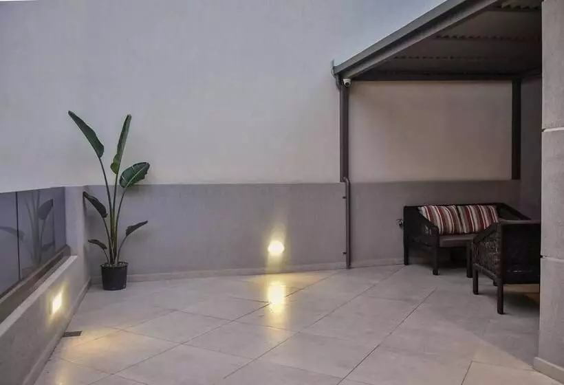 اقامتگاه Modern Villa In Heraklion City Center, Crete