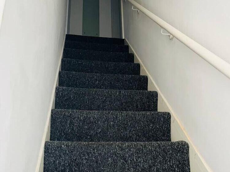 Резиденция Stunning 2 Bed House In Chatham