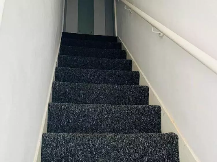 レジデンス Stunning 2 Bed House In Chatham