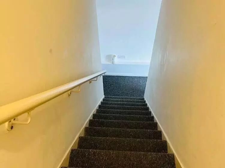 レジデンス Stunning 2 Bed House In Chatham