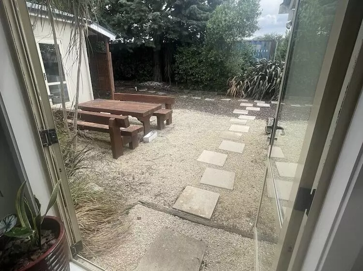 Springfield Motel And Lodge