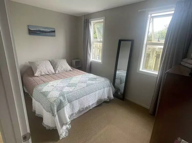 Springfield Motel And Lodge