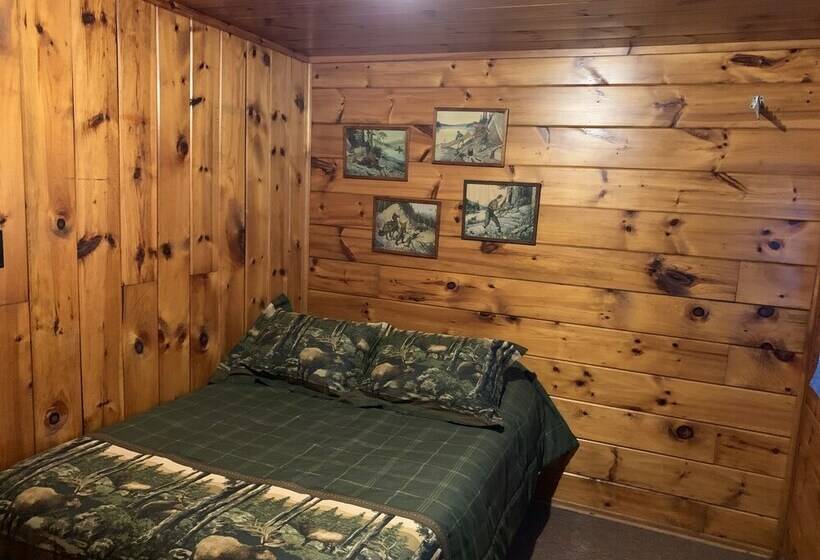 Gresham Shores   Smiling Moose #6