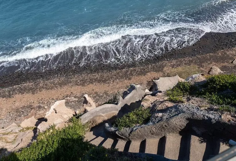 Hotelli Almyra Oia Suites