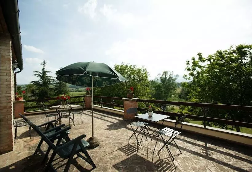 田舎風ホテル Casina Centeno