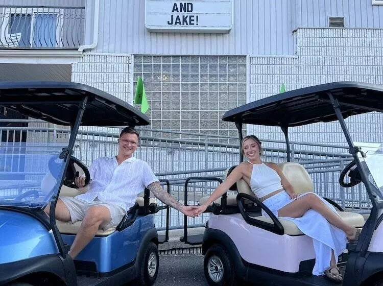 ホテル The Surfside