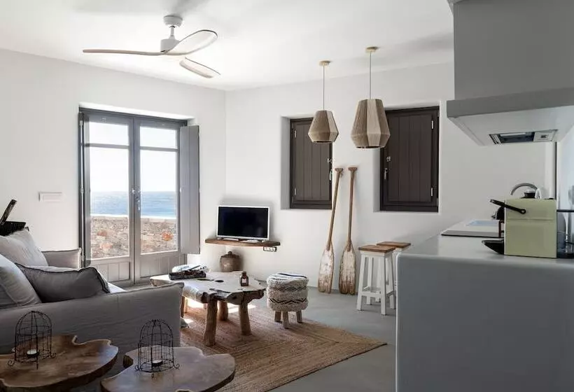 ホテル Zetine Suites Sikinos