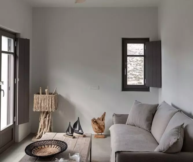 ホテル Zetine Suites Sikinos