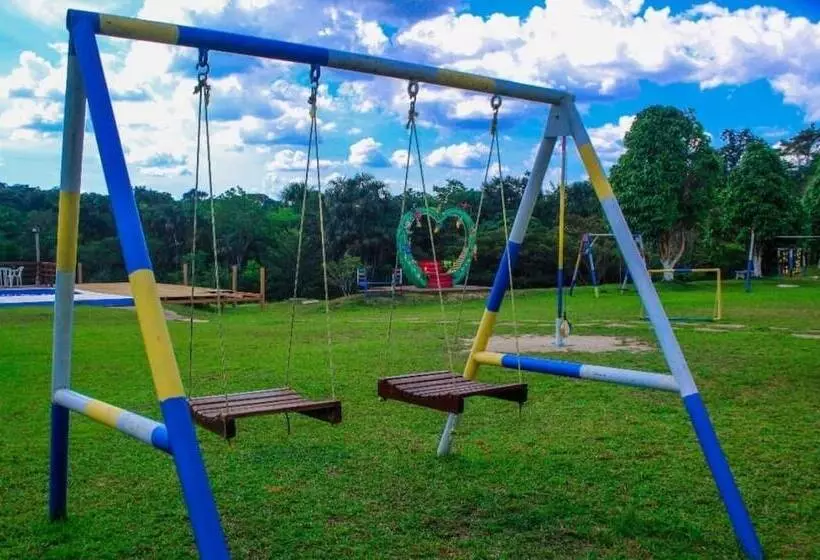 Parque Hotel Corredeira Do Urubuí