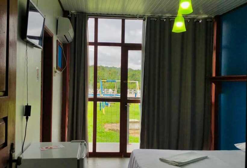 Parque Hotel Corredeira Do Urubuí