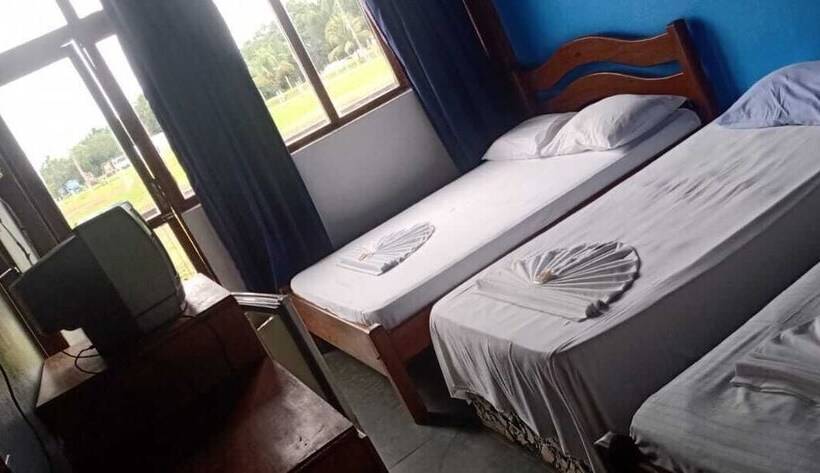 Parque Hotel Corredeira Do Urubuí