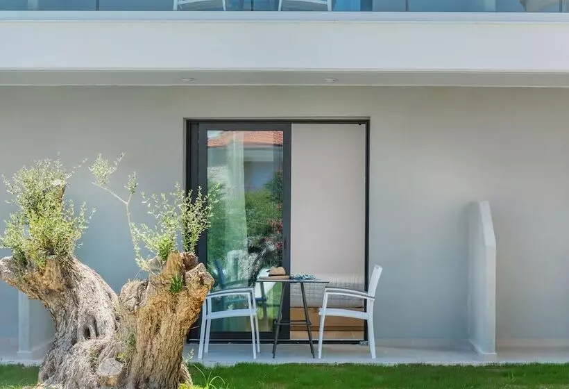 Majatalo Alexmare Hotel Fourka