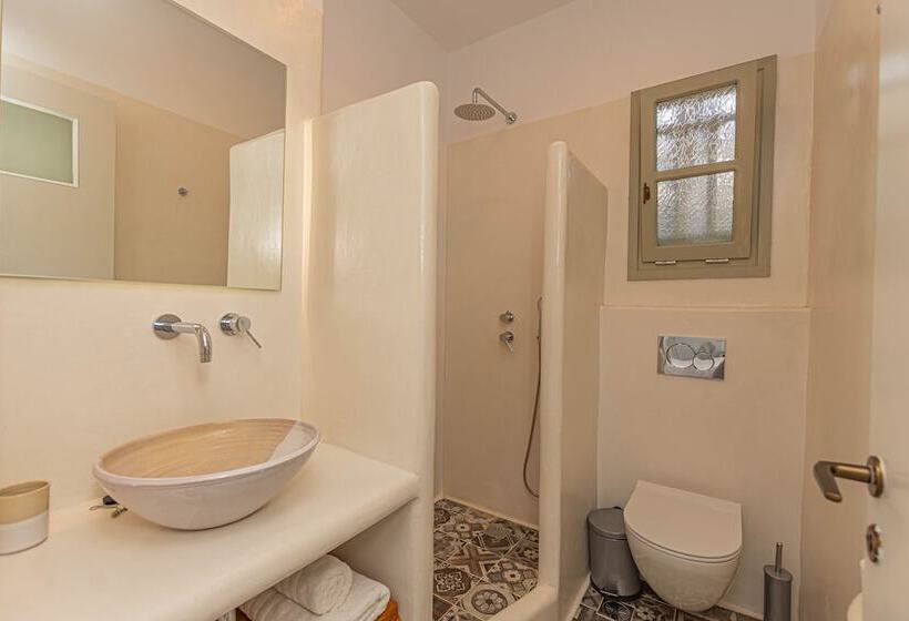 Pensão Studio Strouvalis