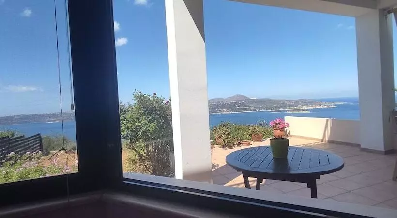 レジデンス Immaculate 3 Bed House In Chania
