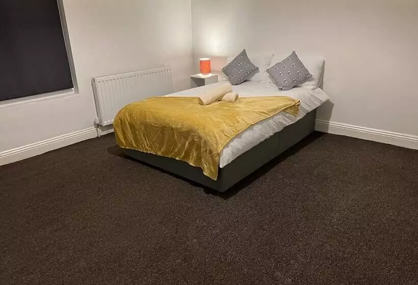 レジデンス Guesthouse 2br Parking Wifi Toiletriesprovided