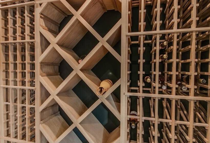 Stunning Private & Modern N. Scottsdale Estate!