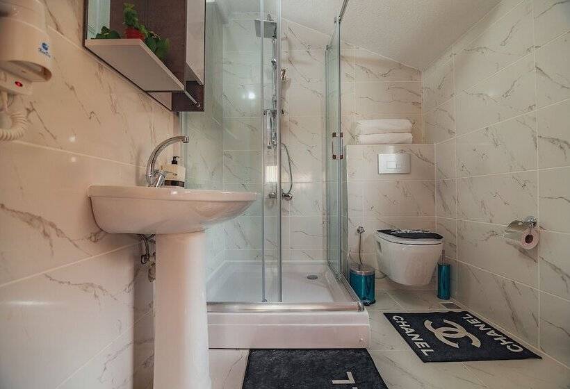 Taksim Wonder Suites