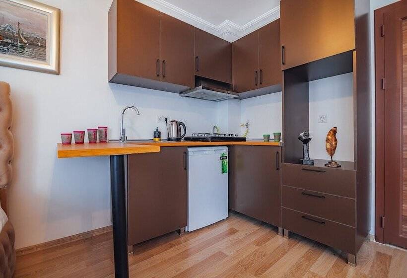 Taksim Wonder Suites