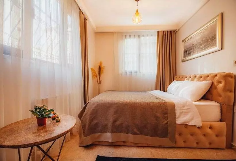 Taksim Wonder Suites