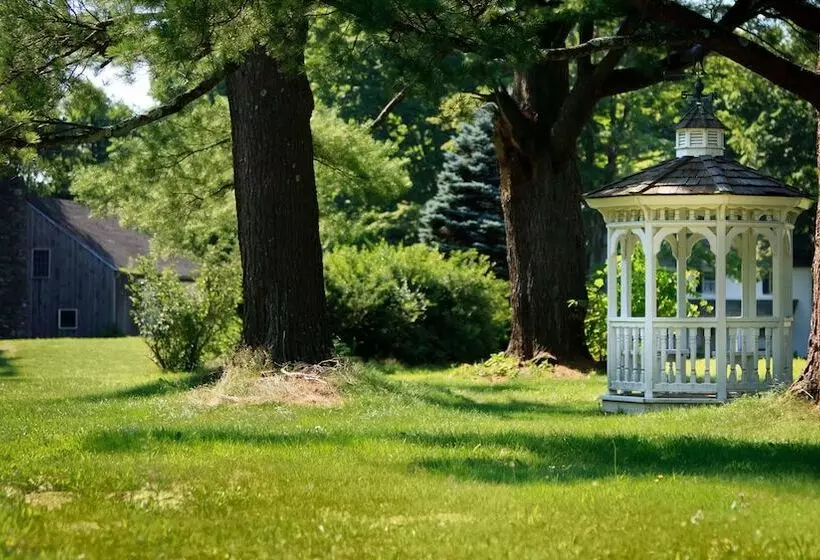 The Egremont Village Inn