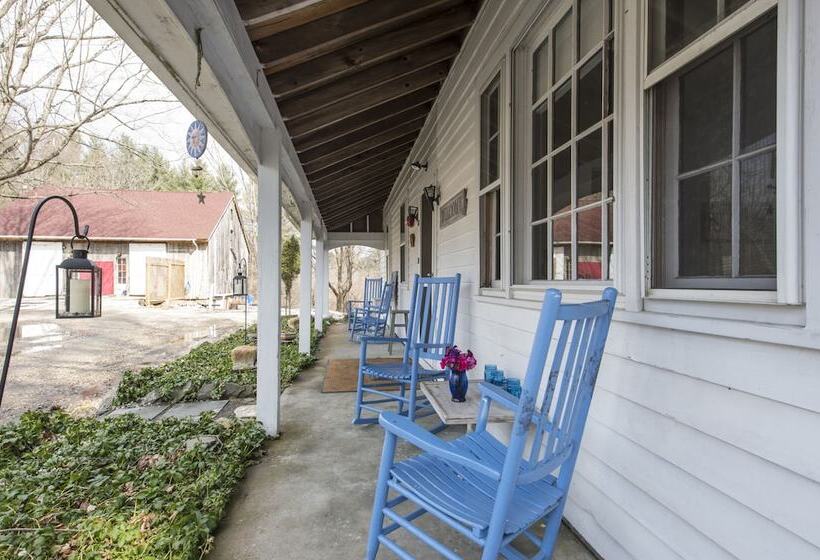 The Egremont Village Inn