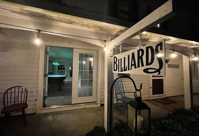 The Egremont Village Inn